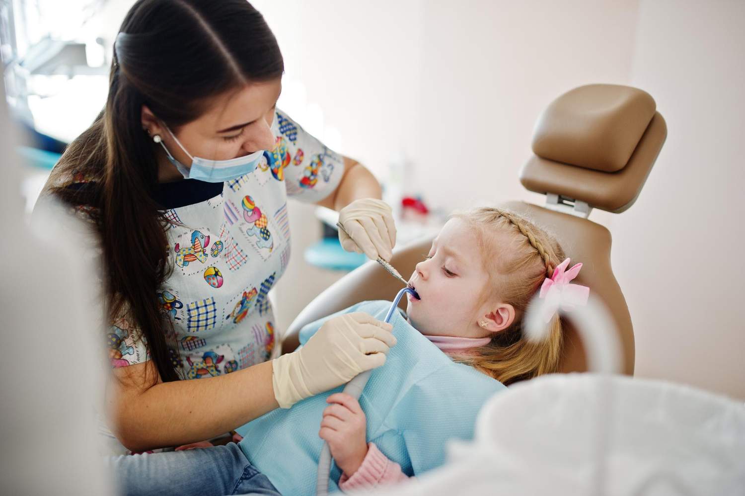 Primera visita al dentista infantil: consejos para que sea una experiencia positiva